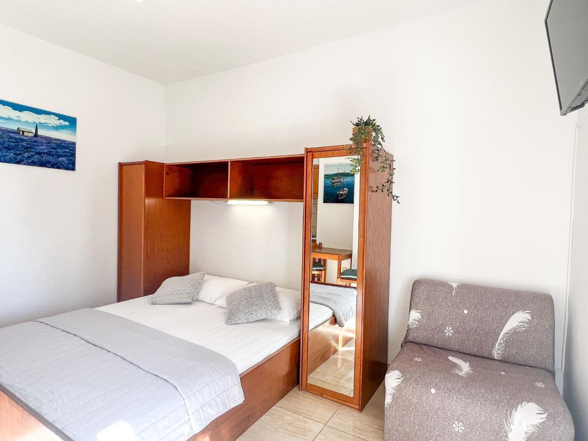 Apartment Holiday Makarska Exterior photo